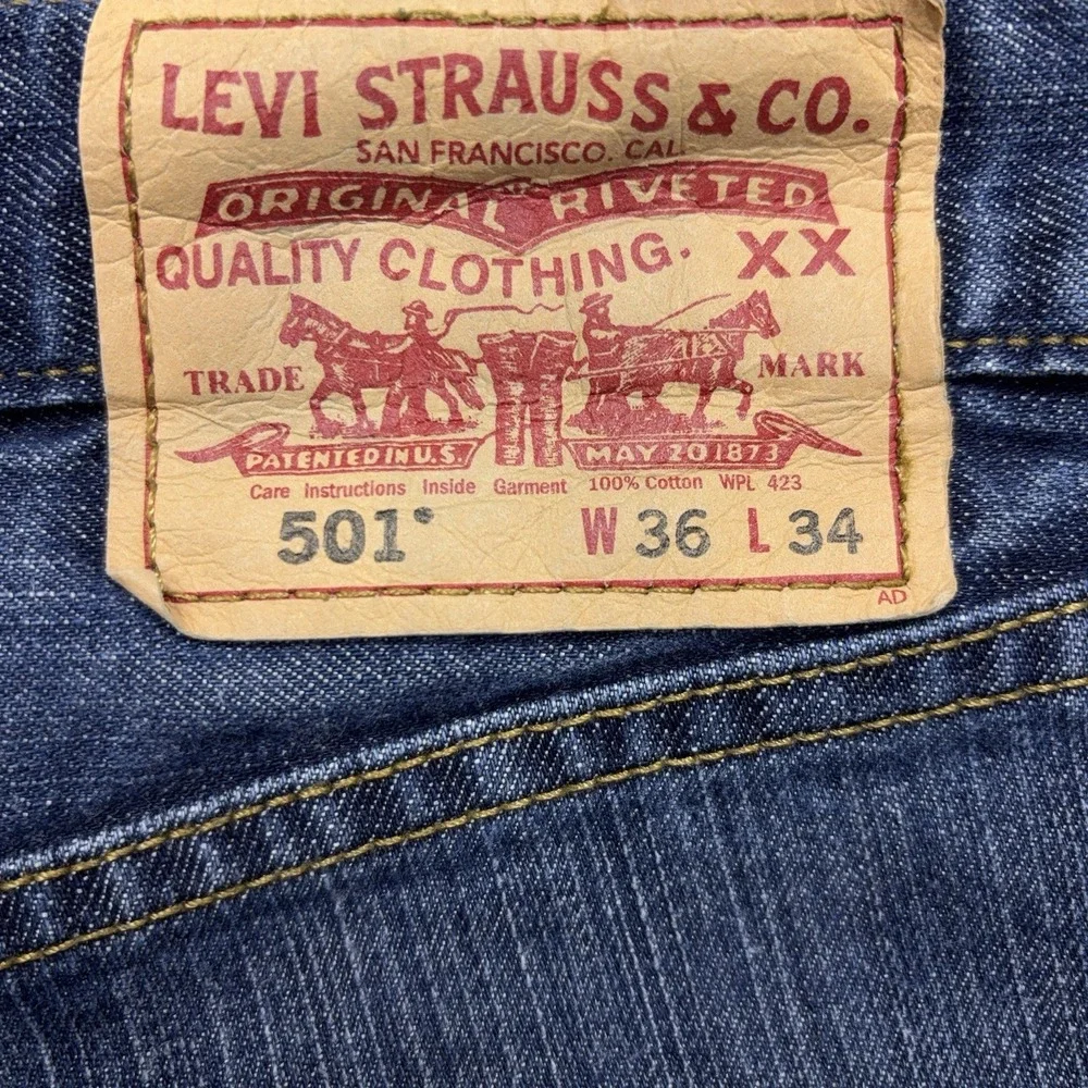Y2K Levi's 501 Jeans Mens 36x34 Blue Denim Fade Straight Leg Button Fly WPL 423